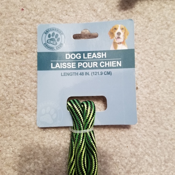 Dog Leash & Training Pads - Picture 2 of 5